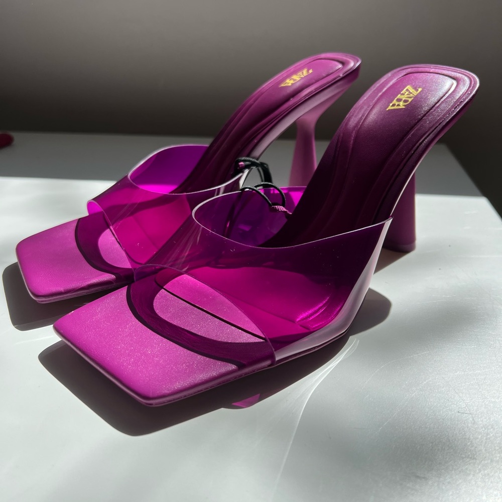 Zara vinyl fuschia purple sandals with square toe